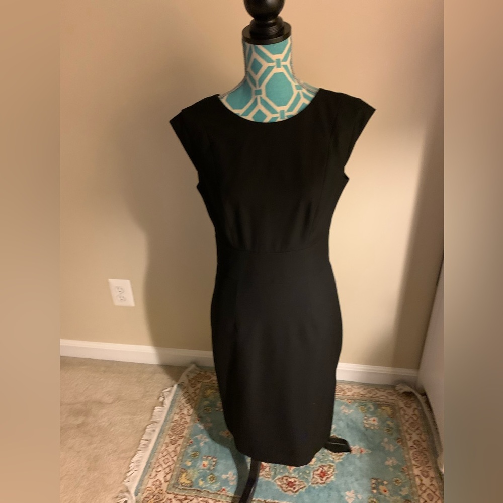 The Limited Classic Black size 6 Sheath Dress